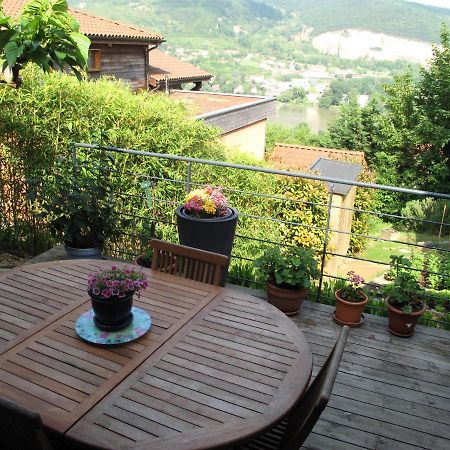 Bed and Breakfast Les Terrasses De Rochetaillee Exterior foto