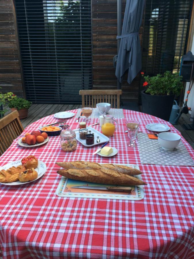 Bed and Breakfast Les Terrasses De Rochetaillee Exterior foto