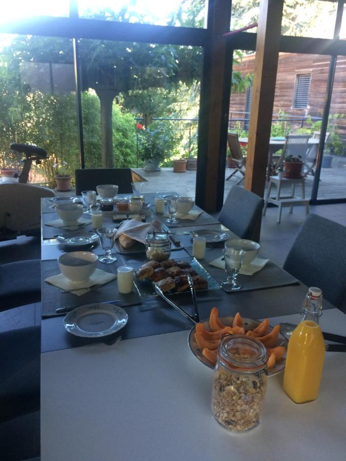 Bed and Breakfast Les Terrasses De Rochetaillee Exterior foto
